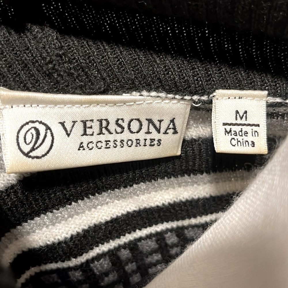 Versona Open Front Roomy Cardigan Beautiful Colors Flattering Design Poc… - Picture 3 of 6